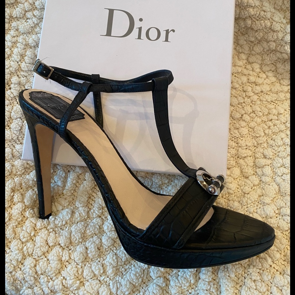 DIOR 🤩🤩🤩 Jazz Stamped Croc T Strap.